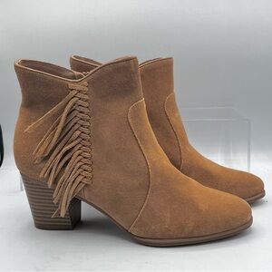 Bass Ankle Bootie Women’s Size 7.5 Tan Eve Suede Fringed Heeled Zip Boho Boot